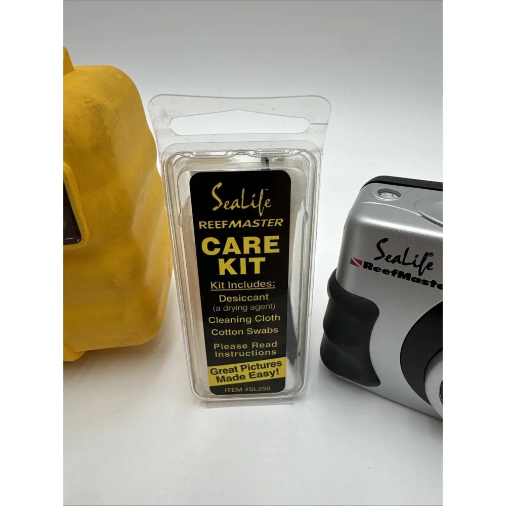 SeaLife ReefMaster RC Automatic SL201 35mm Underwater Camera And Case Untested